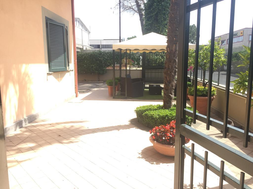 Hotel Dei Tartari Guidonia Exterior foto